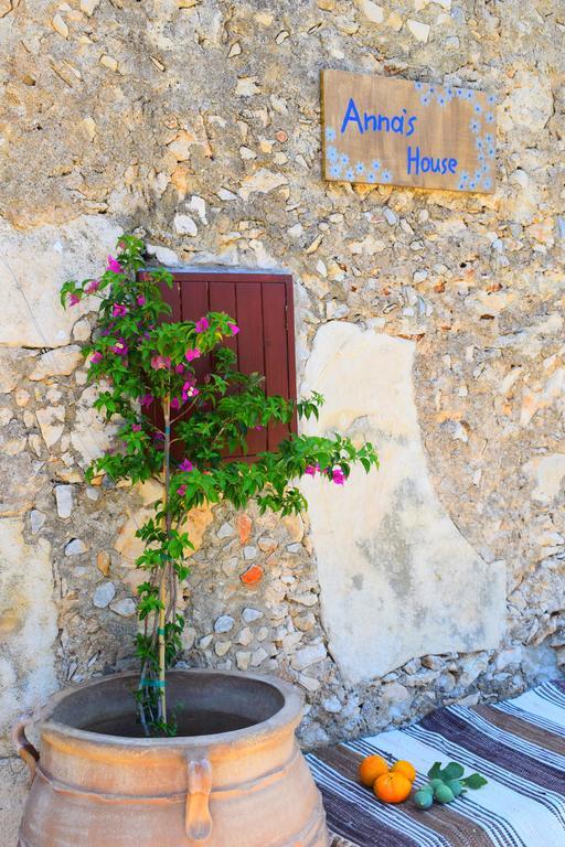 Anna'S Stone House Villa Megala Chorafia Exterior photo